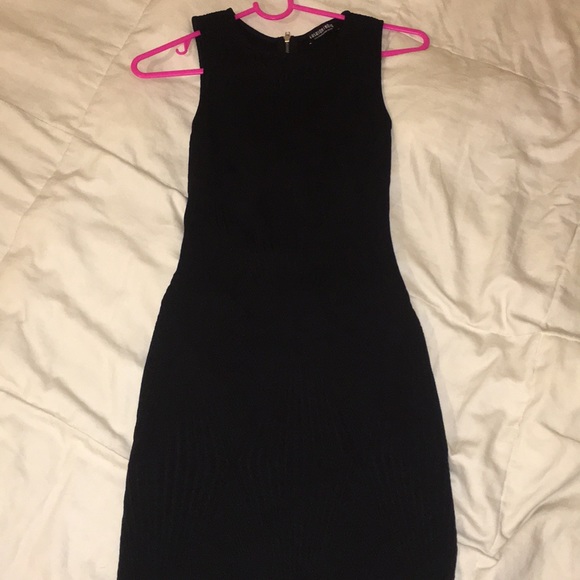Fashion Nova Classy black short dress - Picture 5 of 6